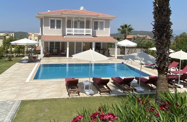 Villa mountvieuw with private swimming pool