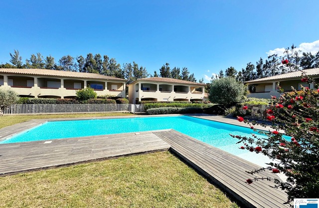 Villa nepita - 1bed - swimming pool - air conditioning - walking distance to the beach