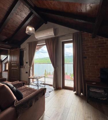 Villa Nur - Lake View Apartaments