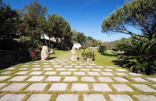 Villa on the Costa Smeralda with large pool and country views near best beaches