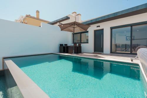 Villa Paradise 2