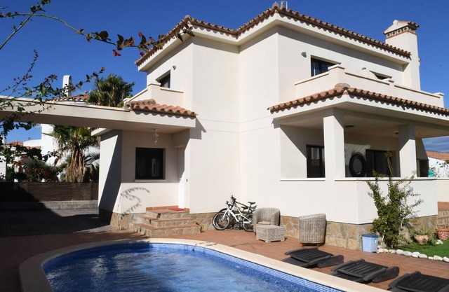 Villa "Paradisiaque" with Private Pool & Wi-Fi
