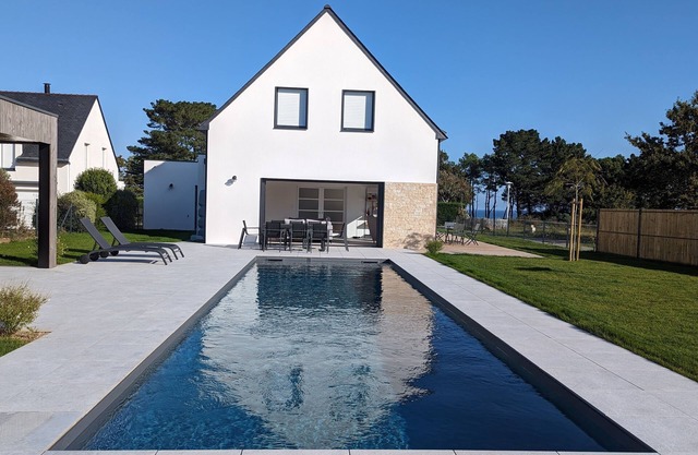 Villa Proche Plage Roaliguen