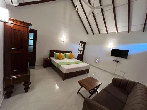 Villa Rice Edge