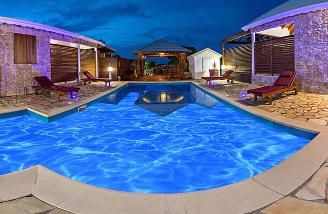 Villa Roucou, with pool and garden