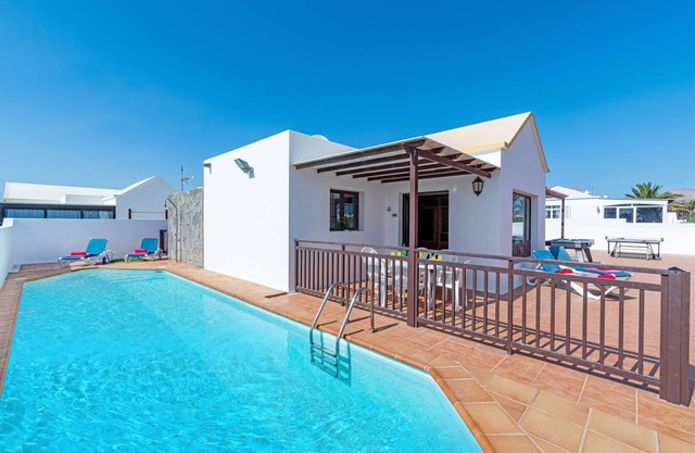 Villa San Marcial by Villa Plus