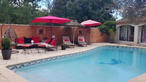 VILLA SANLOREN Piscine et Jacuzzi