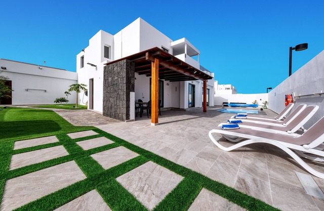 Villa Serenity Playa Blanca By Lanzarote Vacation Homes