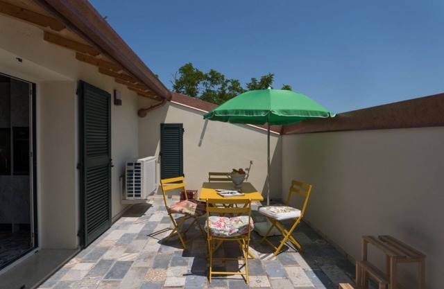 Villa Silvana - Apt Michela x4 with parking