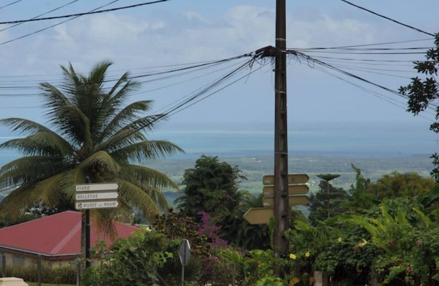 Villa Sofaia,150 M2,3 Chambres,piscine,vue MER