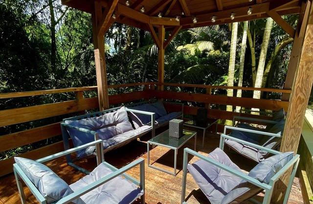 VILLA TI'RACOON with private pool