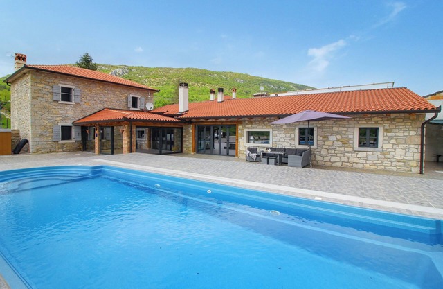 Villa Tina Livade in Gradinje - Haus für 8-12 Personen