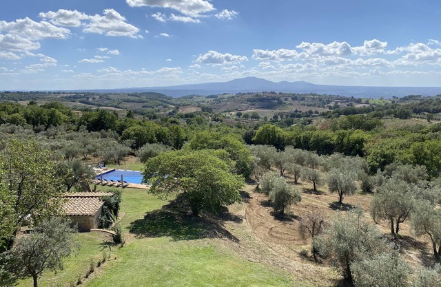 Villa Torricello, Restored Farmhouse With Spectacular View Over the Tiber Valley