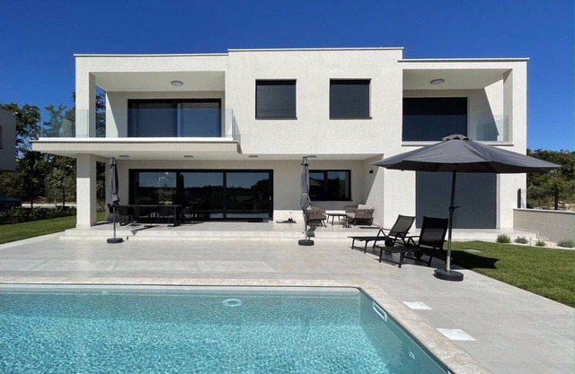 Villa Valenina with heated pool in Croatia, 300 metres from the sea.