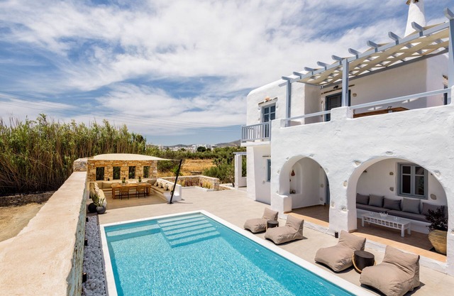 Villa Vanta I, Villa Vanta Paros