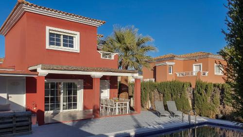 Villa Venna, with a private pool