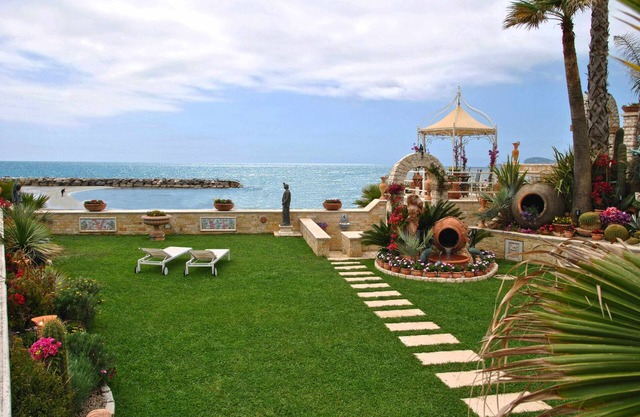 Villa Venus on the Beach
