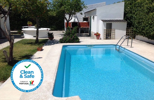 Villa with Private Pool (Casinha dos Avós)