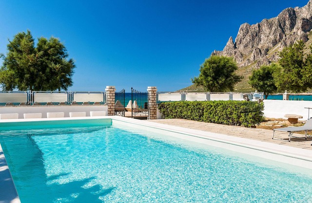 Villa with private pool, sea front location, in Cornino not far from Trapani