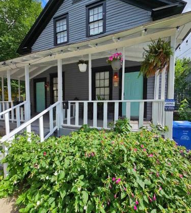 Vintage Eastside Beltline Trail Apartment by Krog St Market with Free Parking