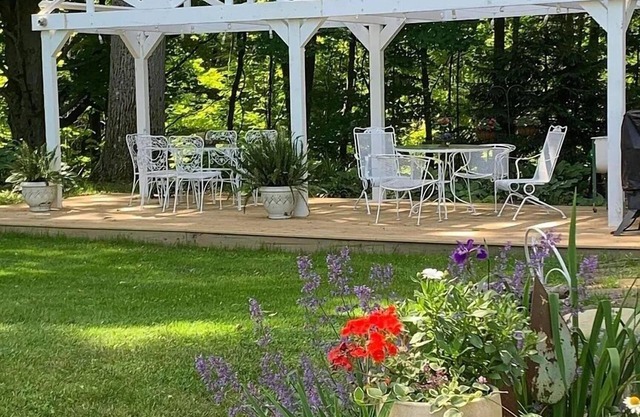 Vintage Inn at Veritas Estate