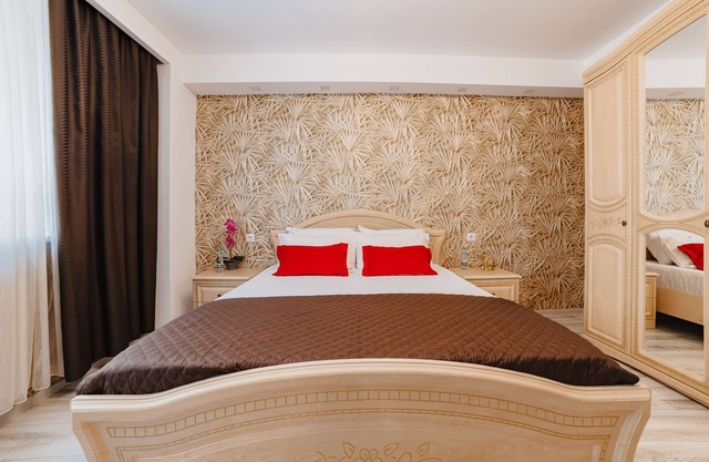 Visit Romania By Brasov BnB 1