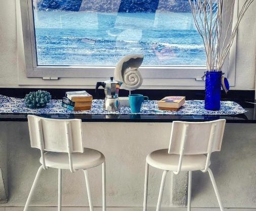 Vista Paraiso, Sea breeze facing the sea