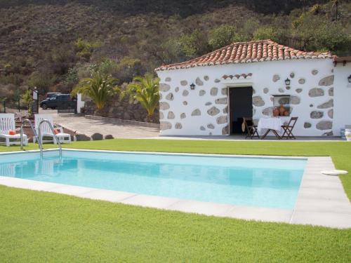 Vivelorural Abuela María 1, chill garden pool