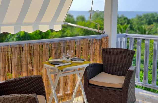 Vue mer à 3 Mins à Pieds de la Plage