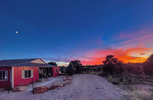 W-W: Pinyon View Cabin - High Speed Internet!