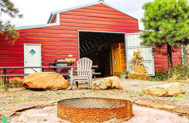 W-W: The Barndominium for Large Groups