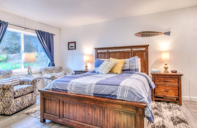W5 – The Fin @ The Whale Inn | Cozy Coastal Studio in Depoe Bay, Oregon