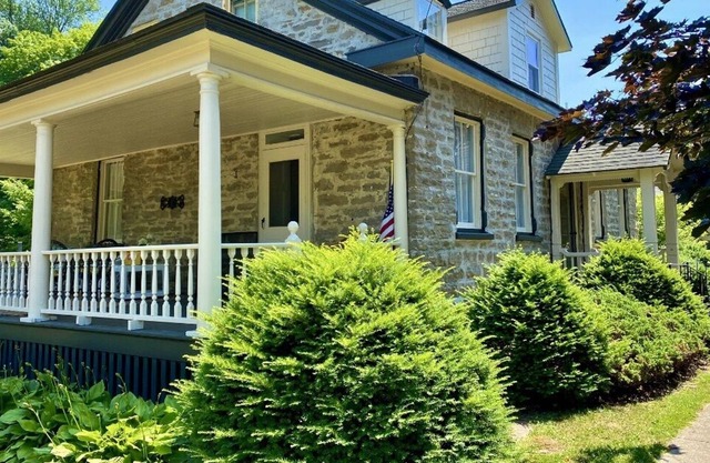 Waddington Historic Stone Home with River View