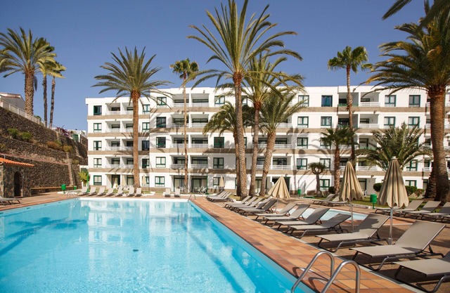 Walhalla, great location in the heart of Playa del Ingles