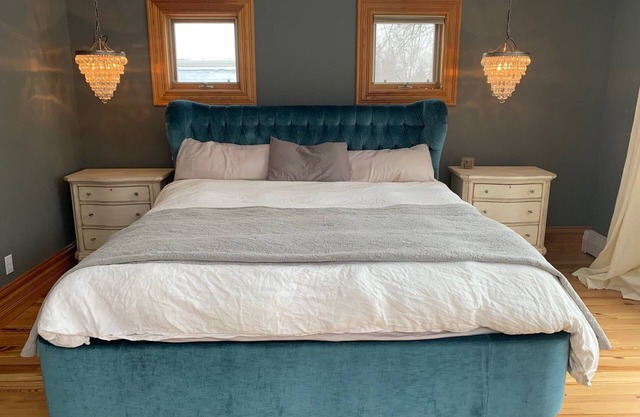 Walk to downtown, CU & Chautauqua - Spacious, Updated, Charming, House
