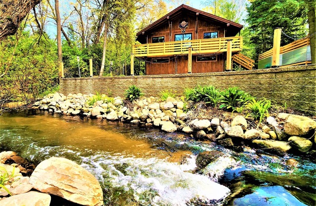 WalkToBeach|HotTub|Fireplace|AuthenticallyNorthern