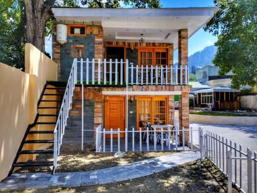 Walnut Nest Villa Kalam by Khan Familia Travels