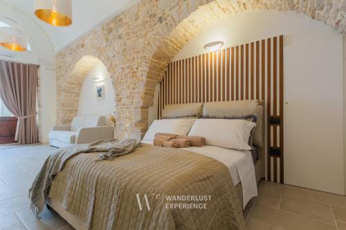 Wanderlust Experience White Cave