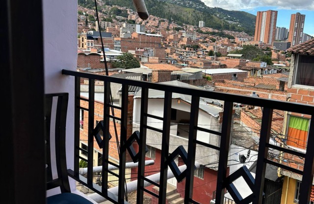 Warm and central apartment in Bello