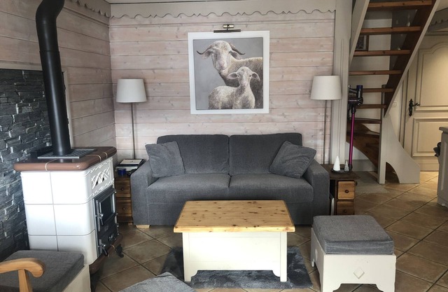 Warm apartment * 4 rooms, 6 people, Label Méribel