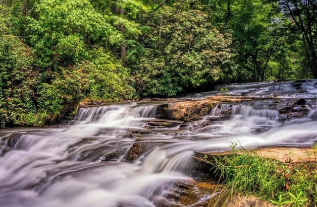 Waterfall Retreat Room 3-Blueridge Mountains, Near Tallulah Falls, Pet Friendly