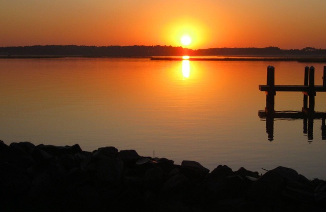 Waterfront 4 Bedroom with Dock & Boat Ramp