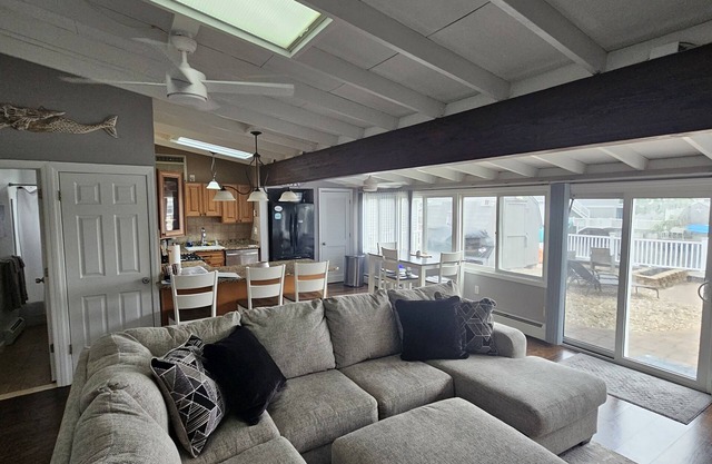 Waterfront 5min To LBI Beach