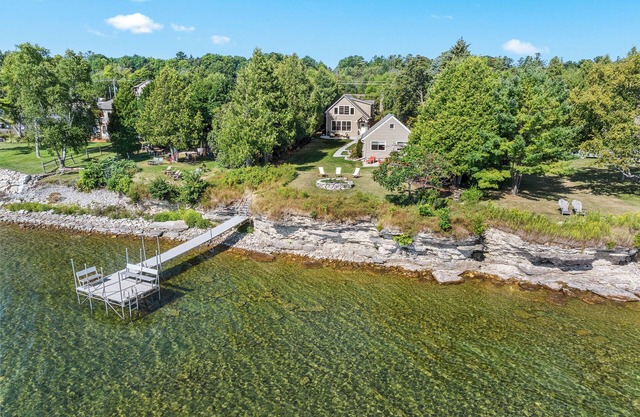 Waterfront home in Downtown Baileys Harbor- Across from the Brewery!