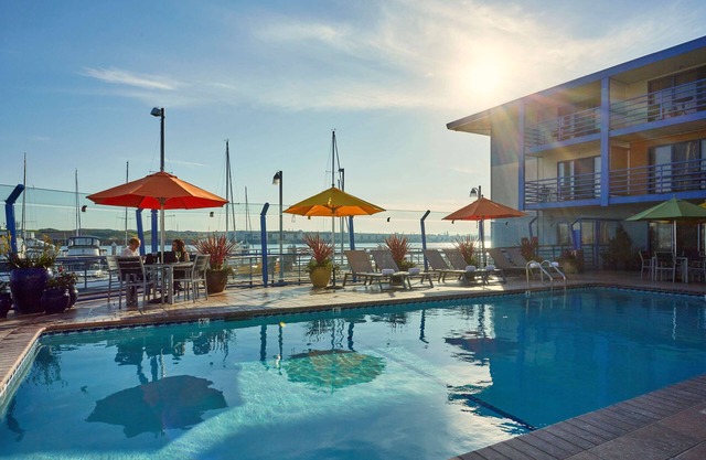 Waterfront Hotel, part of JdV by Hyatt