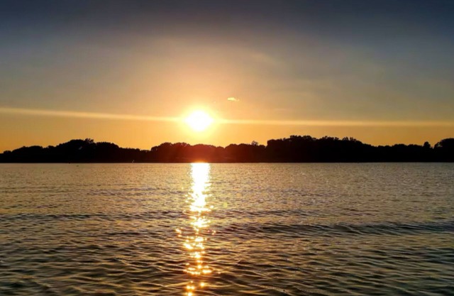 Waterfront Mobile Home w Private Dock on Lake Tawakoni