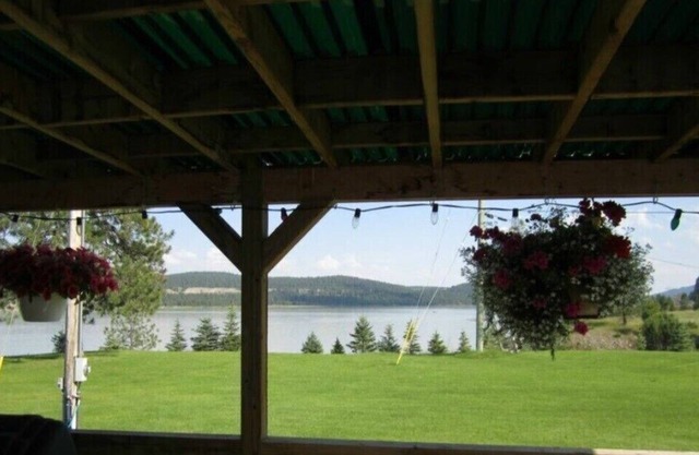 Waterfront property in the beautiful Rocky Mountains.