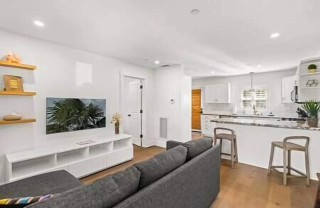 Watermark Suite C