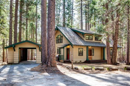 Wawona Retreat