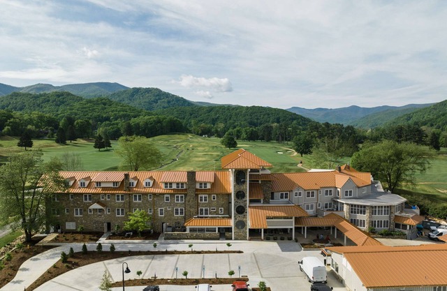 Waynesville Inn and Golf Club, Tapestry Collection by Hilton
